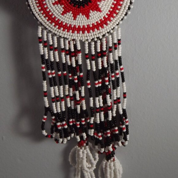 Vintage Native Seed Bead Bolo Necklace, First Nations Hand-crafted Beadwork - Picture 10 of 12